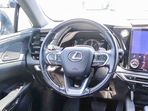 Certified 2024 Lexus RX 450h AWD w/ Convenience Package image 17