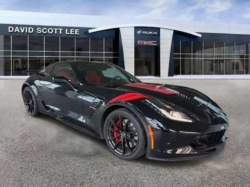 Used 2017 Chevrolet Corvette Grand Sport w/ Grand Sport Heritage Package RWD image 7