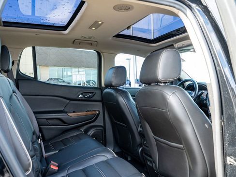 Used 2017 GMC Acadia Denali image 17