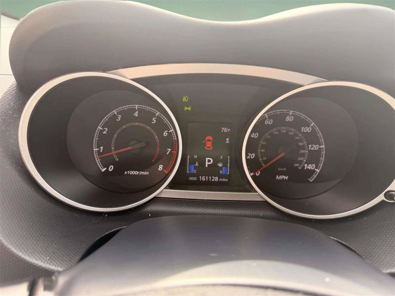 Used 2010 Mitsubishi Outlander SE FWD image 17