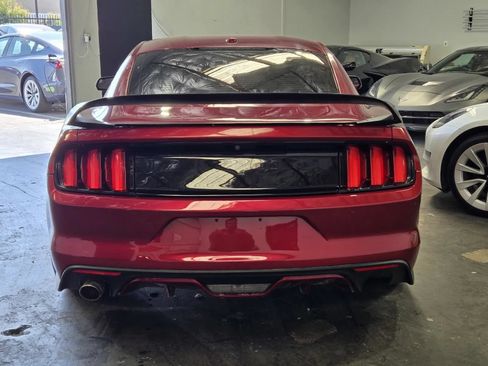 Used 2017 Ford Mustang GT Premium RWD image 3
