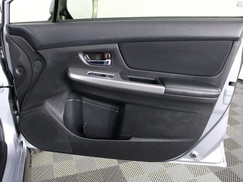 Used 2015 Subaru Crosstrek 2.0i Premium w/ Popular Package #2 image 27