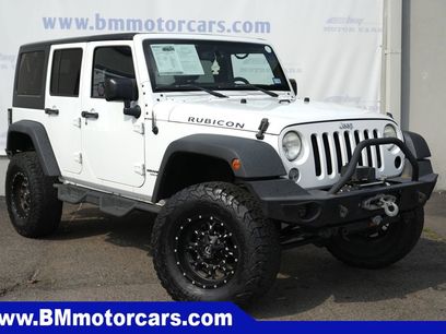 Used 2015 Jeep Wrangler Unlimited Rubicon w/ Connectivity Group