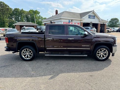 Used 2016 GMC Sierra 1500 SLT w/ SLT Premium Package AWD/4WD image 6