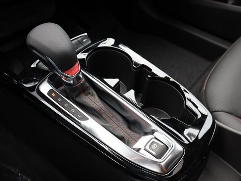 New 2026 Chevrolet Trax RS w/ Sunroof Package image 9