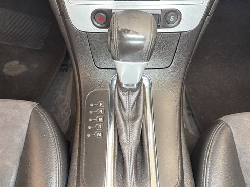 Used 2012 Chevrolet Malibu LT image 23