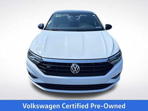 Certified 2021 Volkswagen Jetta R-Line w/ R-Line Cold Weather Package FWD image 9