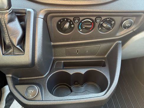 Used 2019 Ford Transit 150 XLT image 21