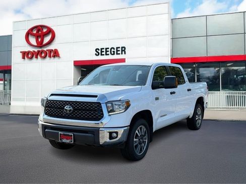 Used 2021 Toyota Tundra SR5 AWD/4WD image 13