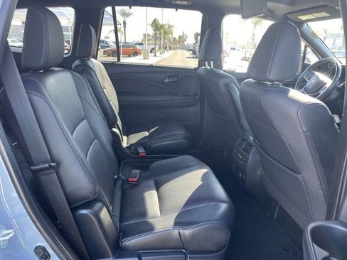 Used 2022 Honda Pilot Black Edition image 29