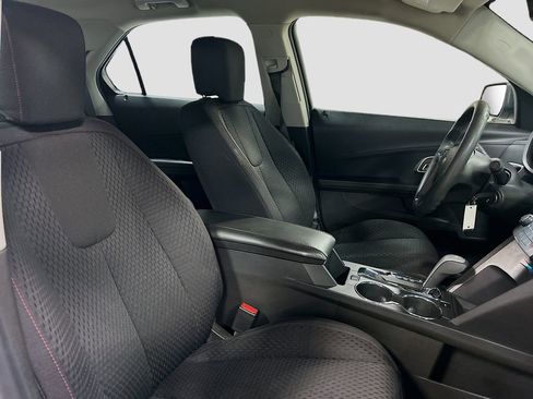 Used 2014 Chevrolet Equinox LS image 24
