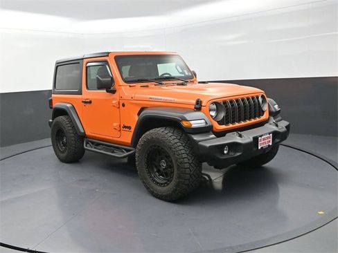 Used 2025 Jeep Wrangler Sport image 9