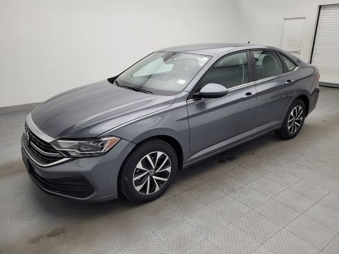 Used 2024 Volkswagen Jetta S image 2