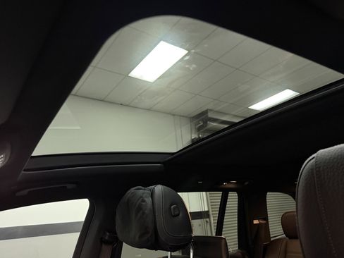 Certified 2026 Mercedes-Benz GLS 580 4MATIC image 27