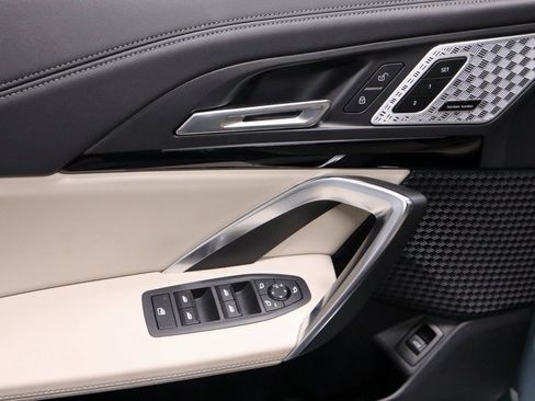 Used 2023 BMW X1 xDrive28i w/ Premium Package image 23