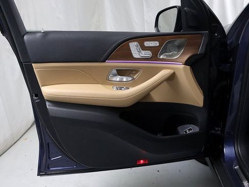 Certified 2025 Mercedes-Benz GLE 350 4MATIC image 28