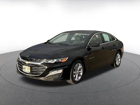 Used 2023 Chevrolet Malibu LT w/ Driver Confidence Package image 7