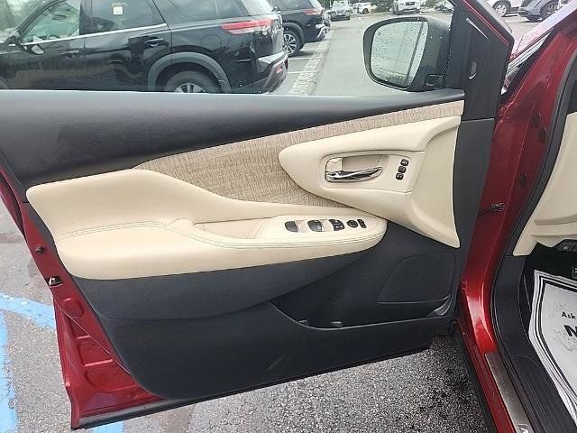 Certified 2023 Nissan Murano SL w/ SL Moonroof Package AWD/4WD image 11