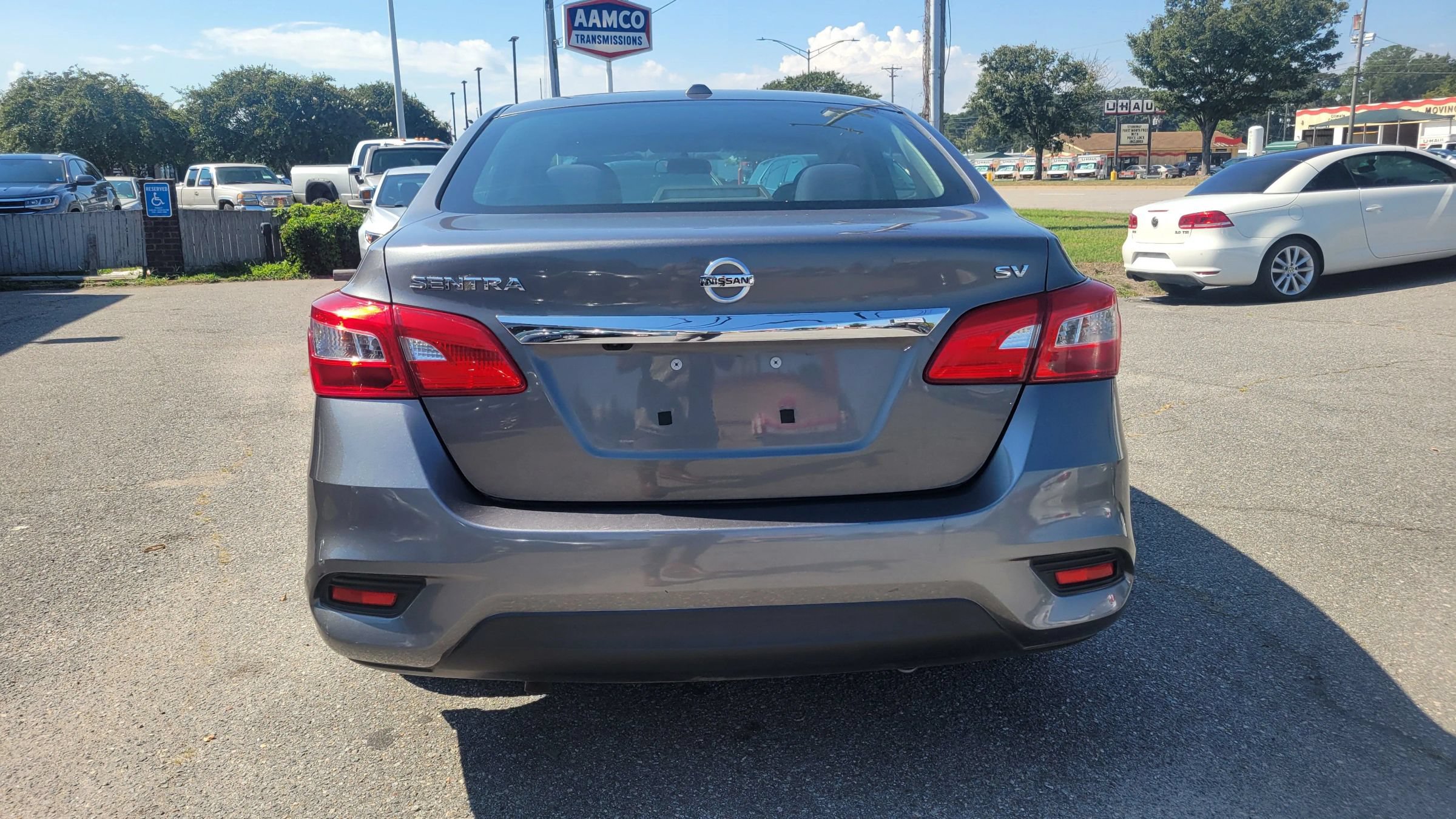 Used 2017 Nissan Sentra S FWD image 4