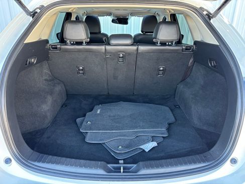 Used 2018 MAZDA CX-5 Touring w/ Preferred Equipment Package image 23