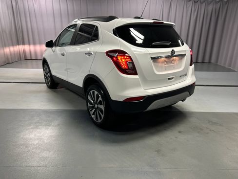 Used 2022 Buick Encore Preferred w/ Safety Package AWD/4WD image 5