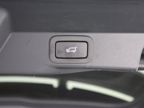 Used 2022 Land Rover Range Rover Sport HST AWD/4WD image 36