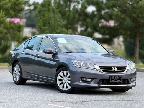Used 2015 Honda Accord EX image 13