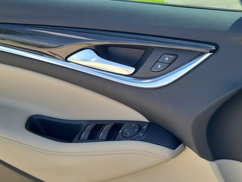 Used 2021 Buick Enclave Essence w/ Sound and Sites Package FWD image 20