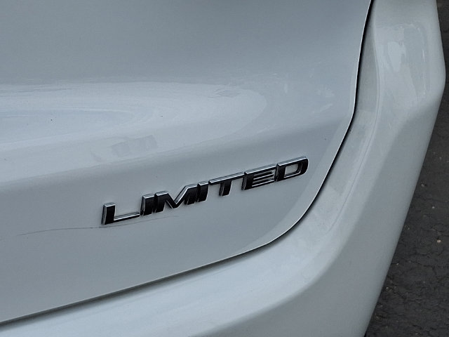 Used 2025 Jeep Compass Limited AWD/4WD image 32