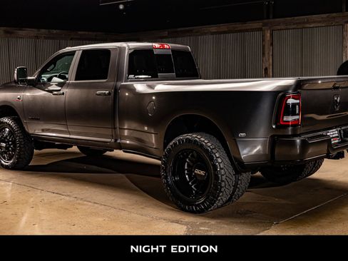 Used 2024 RAM 3500 Laramie w/ Night Edition image 7