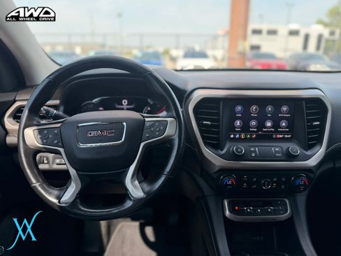 Used 2020 GMC Acadia Denali w/ Technology Package AWD/4WD image 30