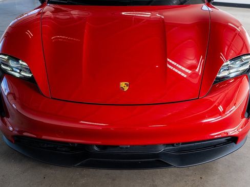 Used 2022 Porsche Taycan 4S image 15