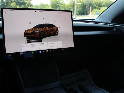 Used 2024 Tesla Model 3 Standard Range RWD image 34