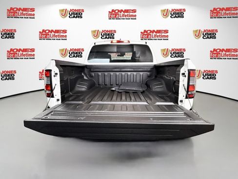 Certified 2023 Nissan Frontier S AWD/4WD image 16