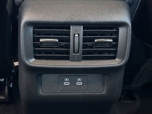 Certified 2025 Nissan Murano SL AWD/4WD image 38