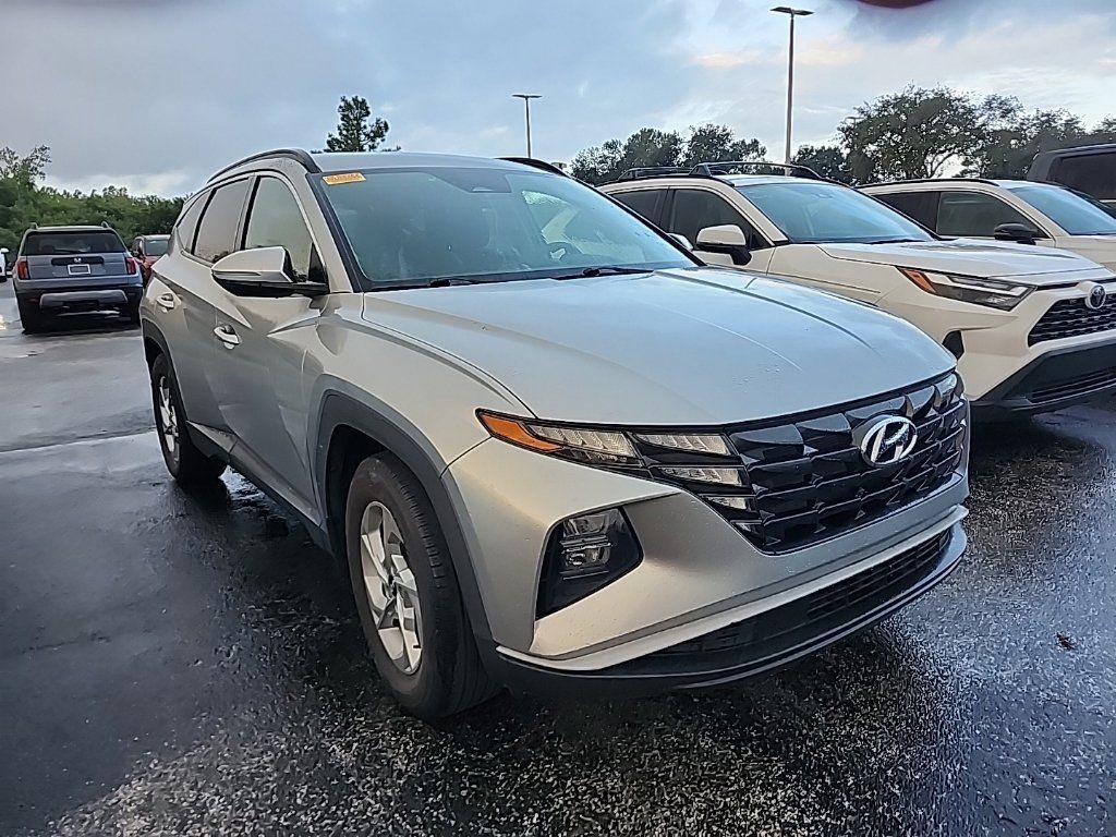 Used 2022 Hyundai Tucson SEL w/ Cargo Package FWD image 11