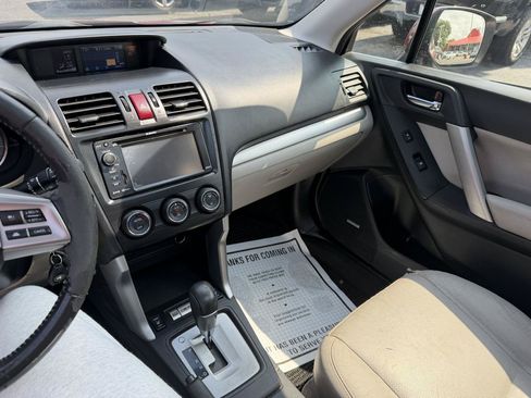 Used 2015 Subaru Forester 2.5i Limited AWD/4WD image 18