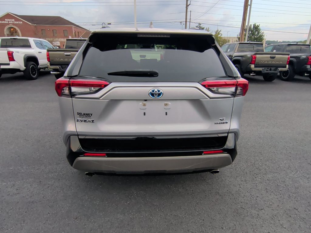 Used 2022 Toyota RAV4 SE w/ Convenience Package AWD/4WD image 7