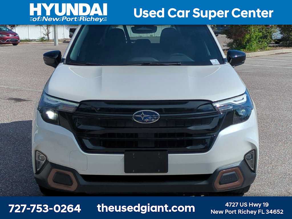 Used 2025 Subaru Forester Sport w/ Popular Package #1 AWD/4WD image 8