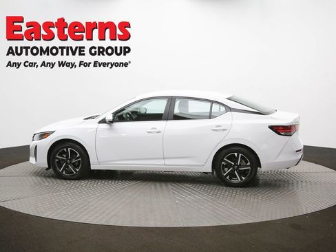 Used 2024 Nissan Sentra SV FWD image 60