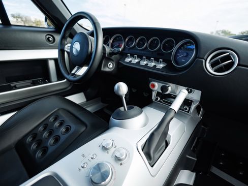 Used 2006 Ford GT 4 Option 1 OWNER FROM NEW image 77