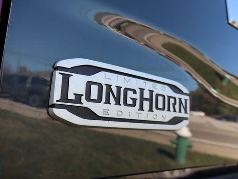 Used 2025 RAM 3500 Longhorn w/ Towing Technology Group image 37