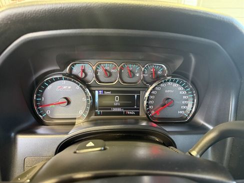 Used 2018 Chevrolet Silverado 1500 LT w/ All Star Edition AWD/4WD image 22