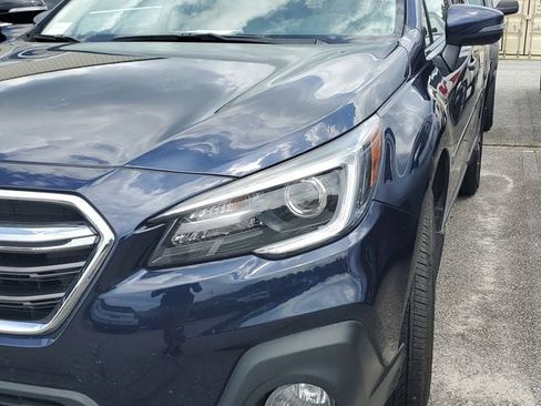 Used 2018 Subaru Outback 2.5i Limited AWD/4WD image 4