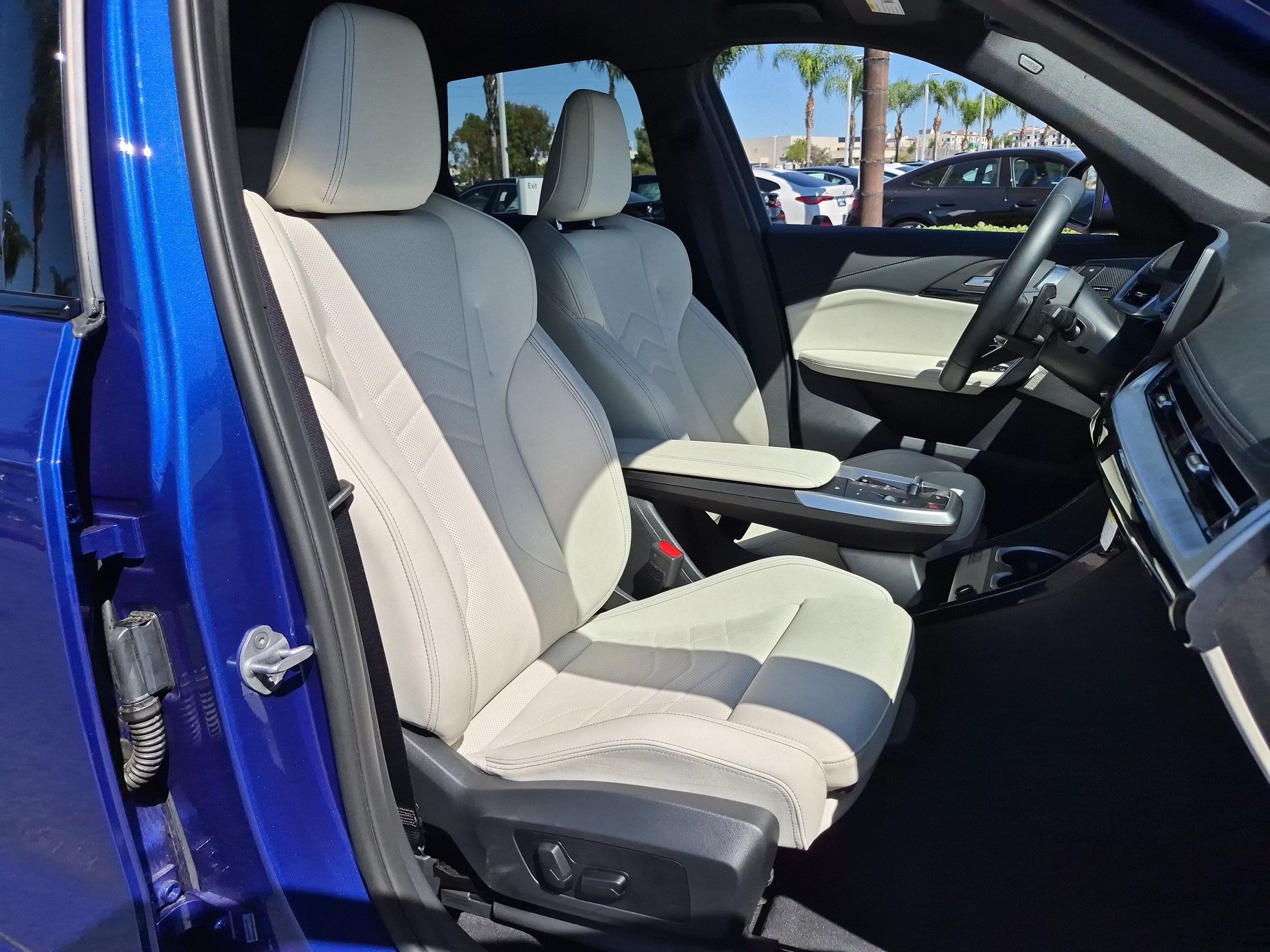 Used 2026 BMW X1 xDrive28i AWD/4WD image 31