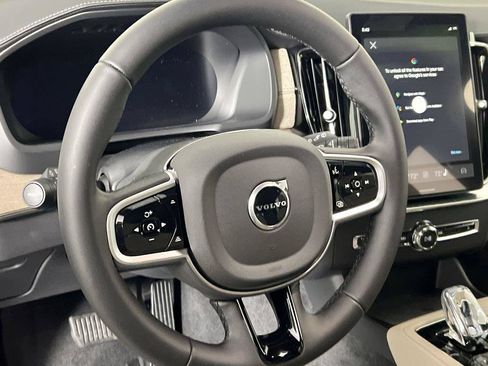 Used 2026 Volvo XC90 B6 Plus w/ Protection Package Premier AWD/4WD image 10