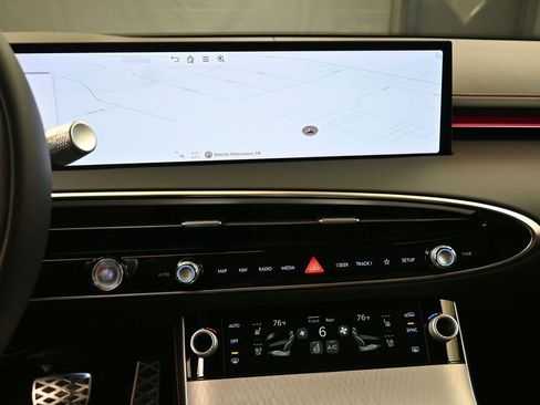 New 2026 Genesis GV70 2.5T Sport Prestige image 31