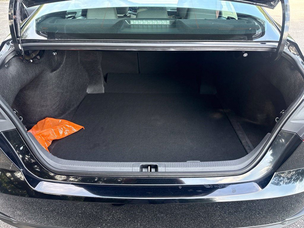 Used 2026 Toyota Camry SE FWD image 19