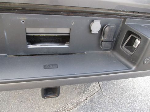 Used 2024 Ford F150 XLT w/ Equipment Group 302A MID image 12