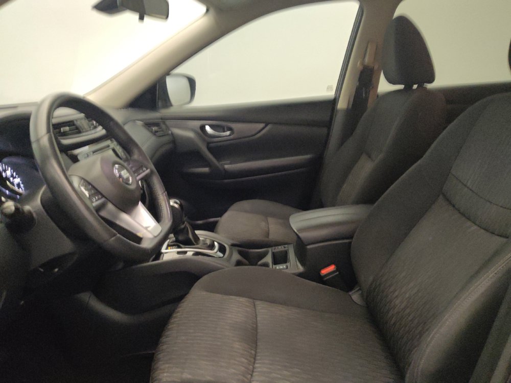 Used 2019 Nissan Rogue S w/ Special Edition Package AWD/4WD image 17